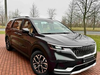 2022 Kia Carnival IV, чёрный, 5500000 рублей, вид 1