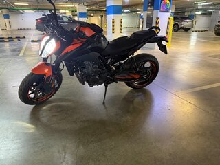2021 KTM 890 Duke, оранжевый, 700000 рублей, вид 3