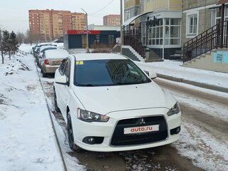 2012 Mitsubishi Lancer X Рестайлинг, белый, 1000000 рублей, вид 3