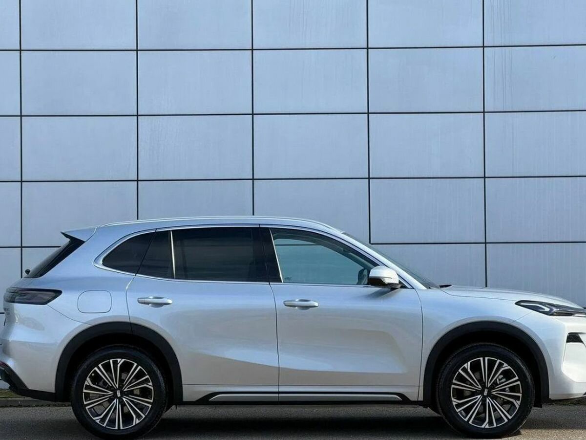 Geely EX5 Гибрид