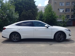 2020 Hyundai Sonata VIII (DN8), белый, 3450000 рублей, вид 4