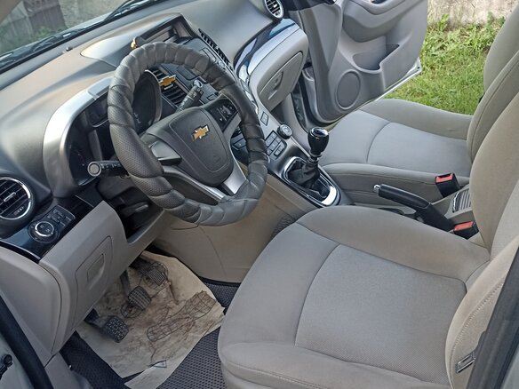 2011 Chevrolet Orlando I, серебристый, 950000 рублей - вид 13