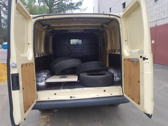 2013 Ford Transit, бежевый - вид 3
