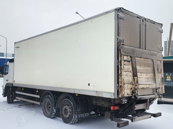 2012 Volvo FM, белый, 5500000 рублей - вид 4