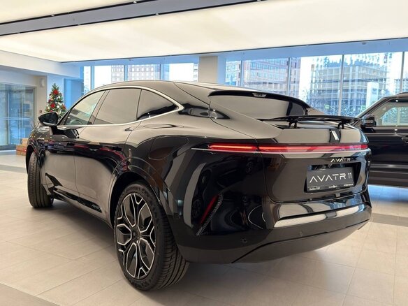 2025 Avatr 11 116.79 kWh I Рестайлинг, чёрный - вид 3