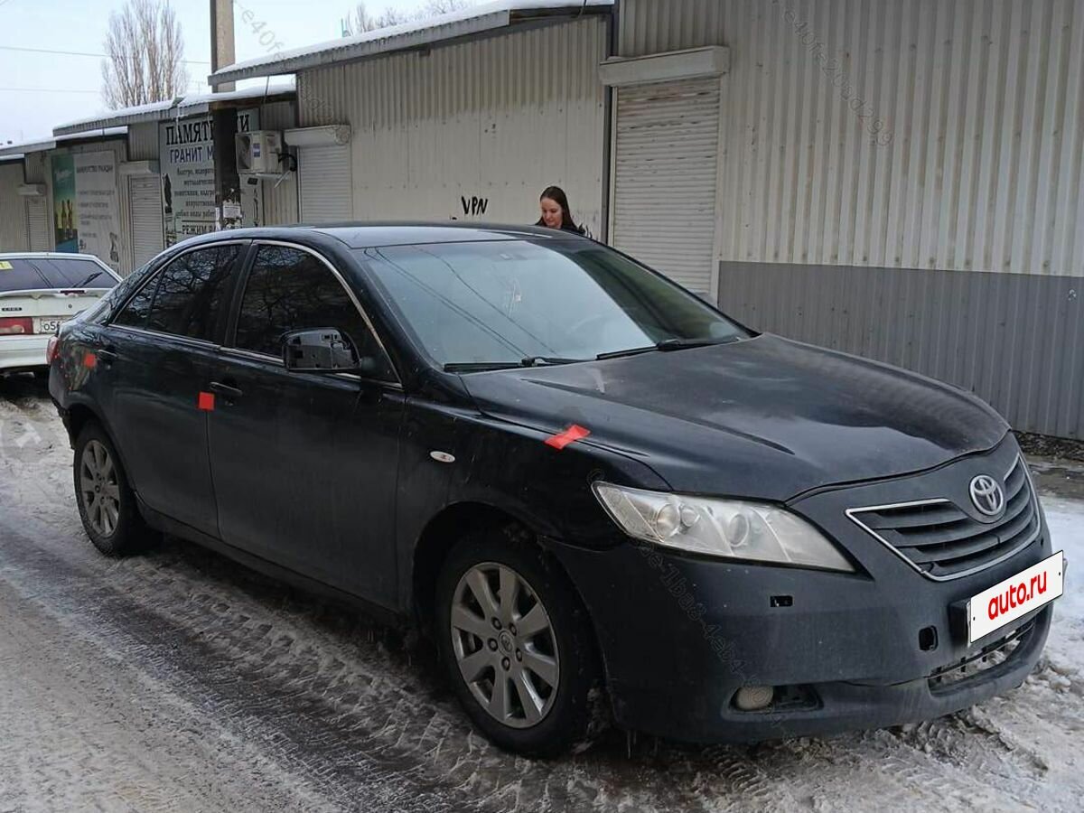 Открыть фотографии: Toyota Camry VI (XV40)