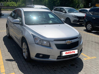 2011 Chevrolet Cruze I, серебристый, 599000 рублей, вид 3