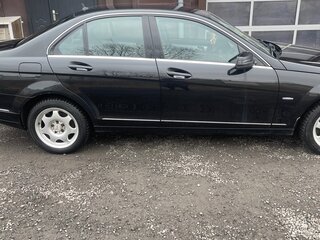2010 Mercedes-Benz C-Класс 250 5G-TRONIC III (W204), чёрный, 1200000 рублей, вид 2