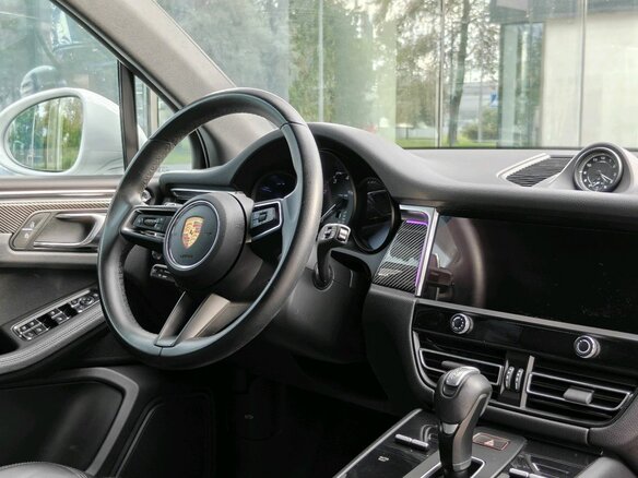 2022 Porsche Macan I Рестайлинг 2, белый, 6300000 рублей - вид 10