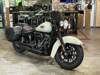 2022 Harley-Davidson Heritage, белый, 2050000 рублей, вид 2
