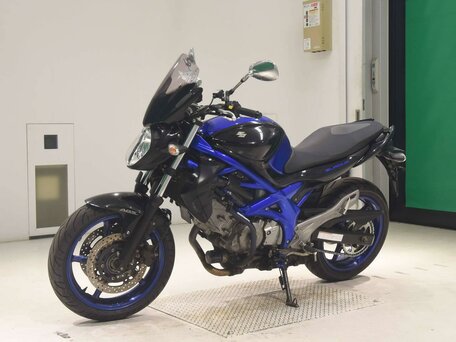 2013 Suzuki SFV 650 Gladius, чёрный, 497000 рублей, вид 4