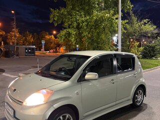 2004 Toyota Passo I (C10), зелёный, 250000 рублей, вид 1