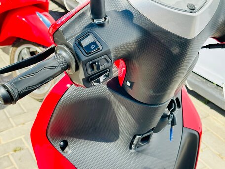 2024 Yamaha Fino, красный, 310000 рублей, вид 3