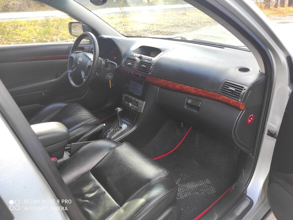 2005 Toyota Avensis II, серебристый - вид 6