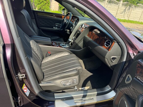 2014 Bentley Flying Spur II, красный, 6150000 рублей - вид 10