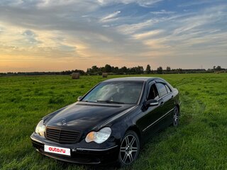 2001 Mercedes-Benz C-Класс 200 II (W203), чёрный, 480000 рублей, вид 5