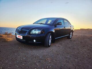 2008 Toyota Avensis II Рестайлинг, чёрный, 900000 рублей, вид 1