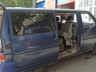1996 Volkswagen Multivan T4, синий, 450000 рублей, вид 5