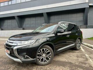 2018 Mitsubishi Outlander III Рестайлинг 2, чёрный, 1850000 рублей, вид 1