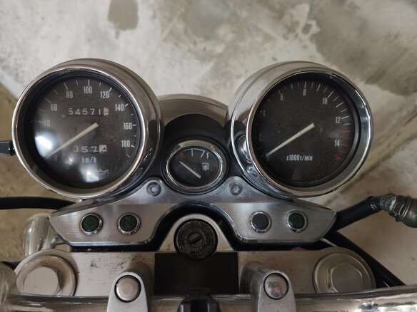 2000 Suzuki GSX 400 Inazuma, серебристый, 200000 рублей - вид 5