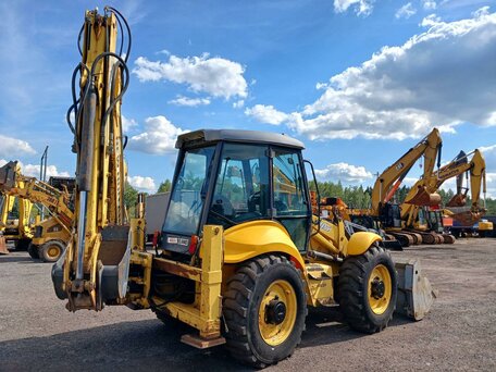 2008 New Holland B115, жёлтый, 3990000 рублей, вид 3
