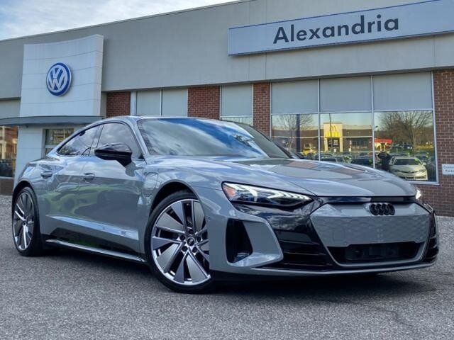 Открыть фотографии: Audi e-tron GT I