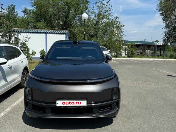2024 Li Auto (Lixiang) L9 44.5 kWh I, серый, 8000000 рублей - вид 9