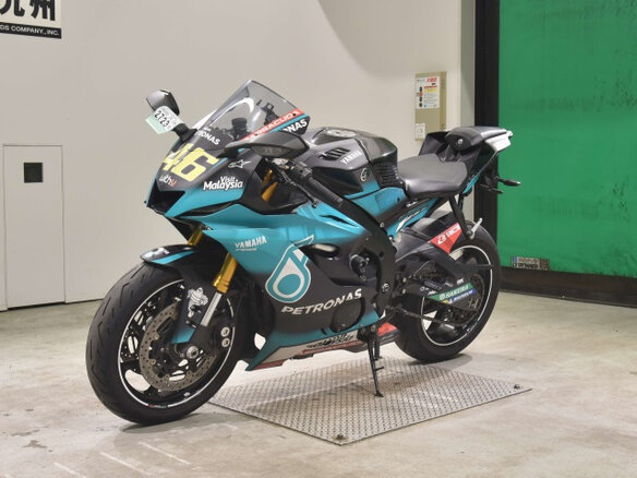 2017 Yamaha YZF-R6, синий, 1100000 рублей - вид 3