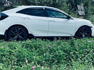 2018 Honda Civic X, белый, 1870000 рублей, вид 1