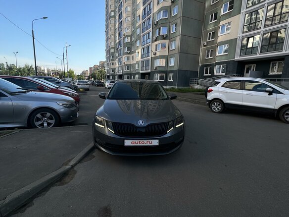 2017 Skoda Octavia III (A7) Рестайлинг, серый, 1900000 рублей - вид 13