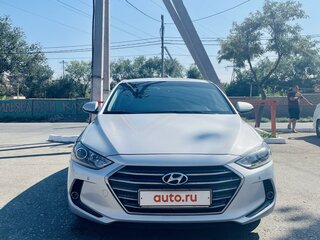 2017 Hyundai Elantra VI (AD), серебристый, 1900000 рублей, вид 1
