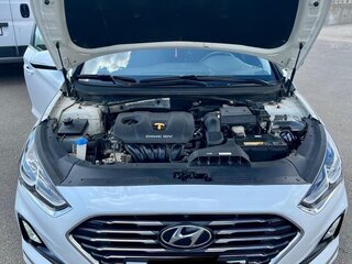 2019 Hyundai Sonata VII (LF) Рестайлинг, белый, 1970000 рублей, вид 5