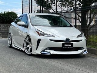 2022 Toyota Prius IV Рестайлинг (XW50), белый, 1410005 рублей, вид 1