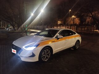 2021 Hyundai Sonata VIII (DN8), белый, 1860000 рублей, вид 2