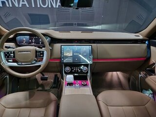 2024 Land Rover Range Rover P530 MHEV Long V, фиолетовый, 29292156 рублей, вид 4