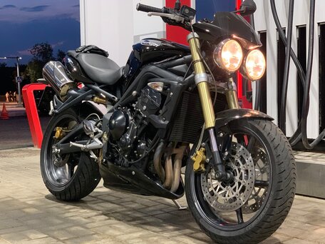 2009 Triumph Street Triple, чёрный, 520000 рублей, вид 2