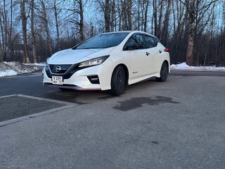 2018 Nissan Leaf II (ZE1), белый, 1800000 рублей, вид 2