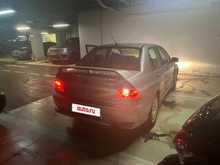 2004 Mitsubishi Lancer Evolution VIII, серебристый, 2700000 рублей, вид 4