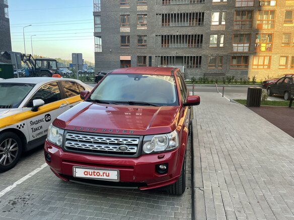 2012 Land Rover Freelander II Рестайлинг, красный, 1280000 рублей - вид 8