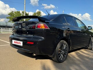 2010 Mitsubishi Lancer X, чёрный, 800000 рублей, вид 3