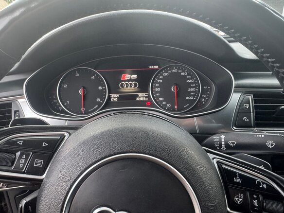 2012 Audi A6 IV (C7), чёрный, 1599000 рублей - вид 6