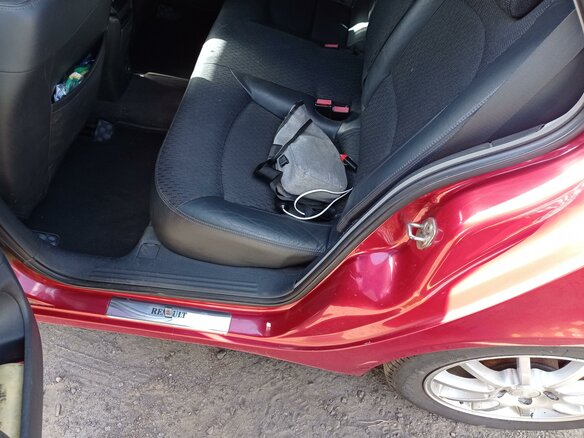 2005 Renault Laguna II Рестайлинг, красный, 950000 рублей - вид 8