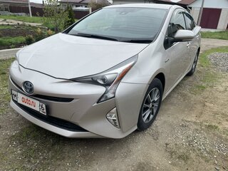 2016 Toyota Prius IV (XW50), серый, 1840000 рублей, вид 1