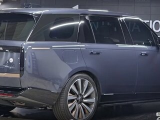2024 Land Rover Range Rover P530 MHEV Long V, фиолетовый, 29292156 рублей, вид 3