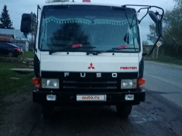 1993 Fuso (Mitsubishi) Fighter, белый, 2500000 рублей