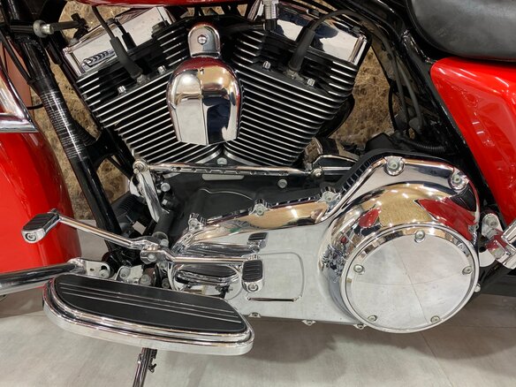 2009 Harley-Davidson Street Glide, красный - вид 14