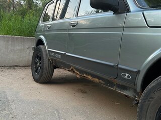 2010 Lada (ВАЗ) 2131 (4x4) I, серебристый, 290000 рублей, вид 4