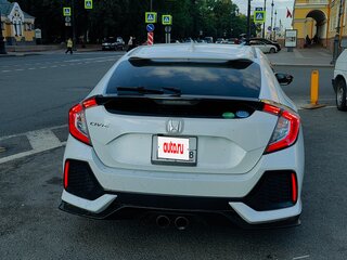 2018 Honda Civic X, белый, 1600000 рублей, вид 3