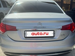 2017 Citroen C4 II Рестайлинг, серебристый, 1050000 рублей, вид 4