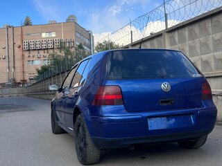 2001 Volkswagen Golf IV, синий, 230000 рублей, вид 2